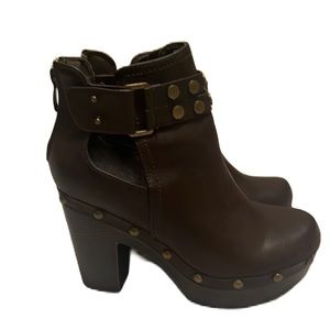 Women’s Belt Buckle Ankle Boots, Brown Color, Size 6